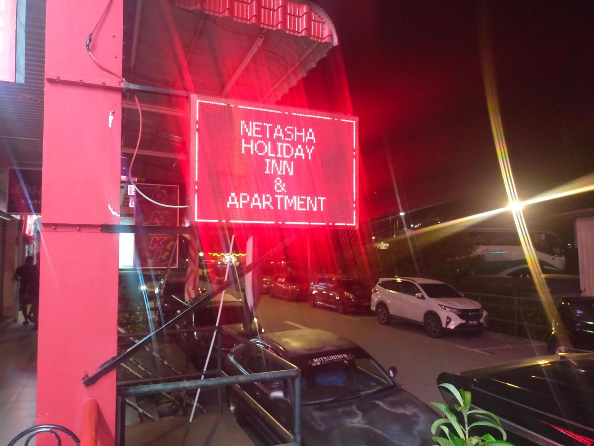 Netasha Holiday Inn Tanah Rata Esterno foto