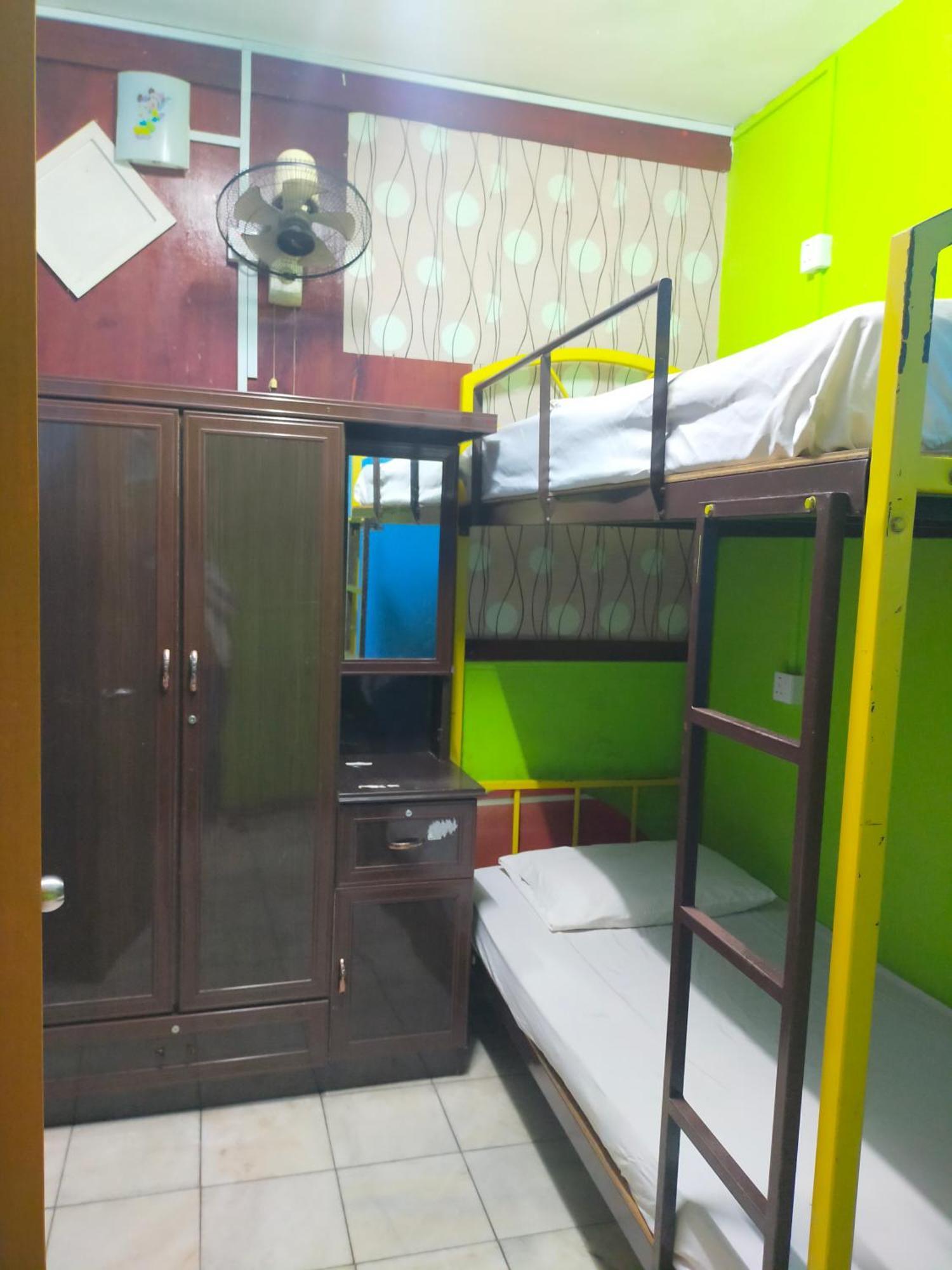 Netasha Holiday Inn Tanah Rata Esterno foto