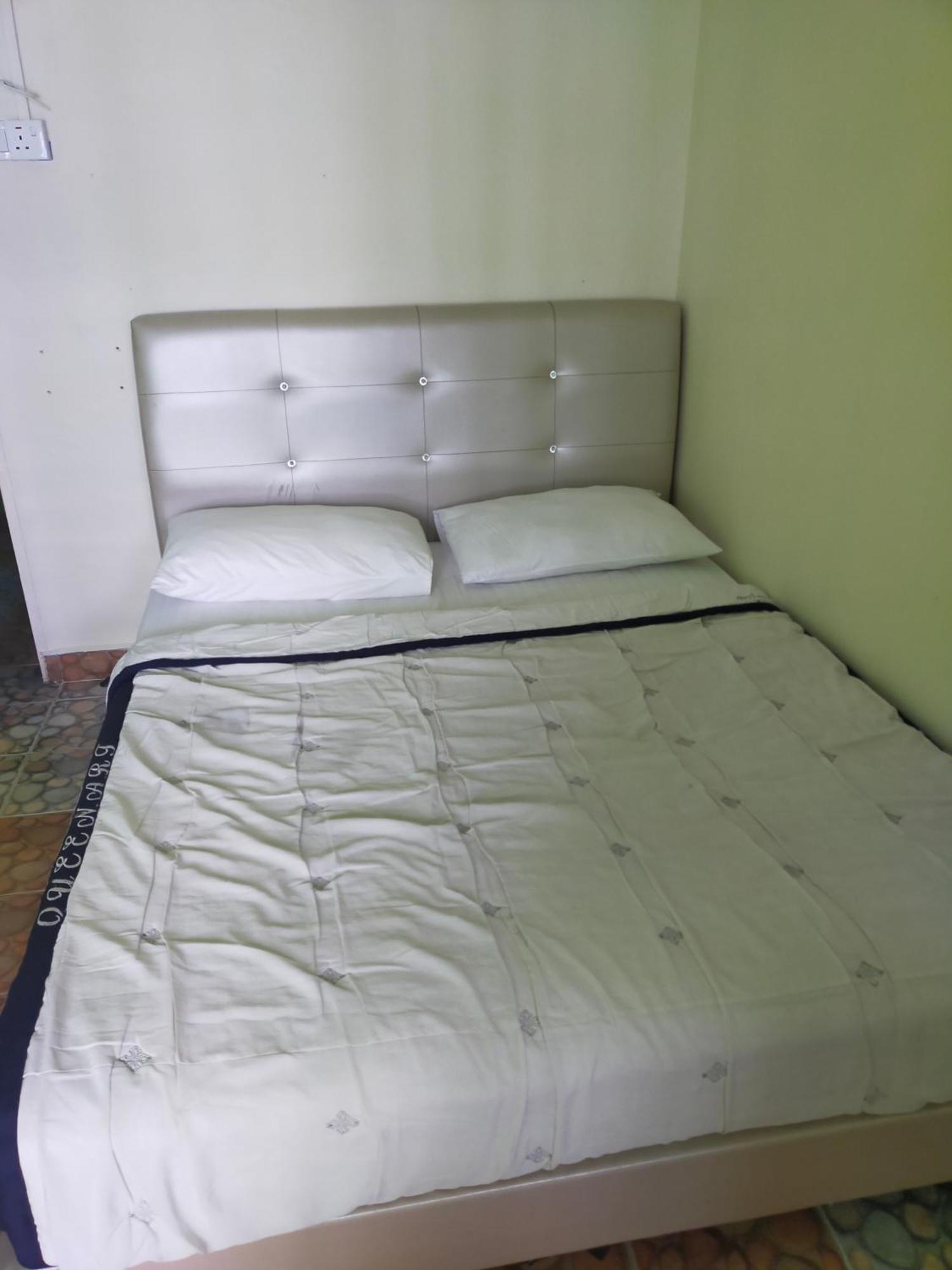 Netasha Holiday Inn Tanah Rata Esterno foto