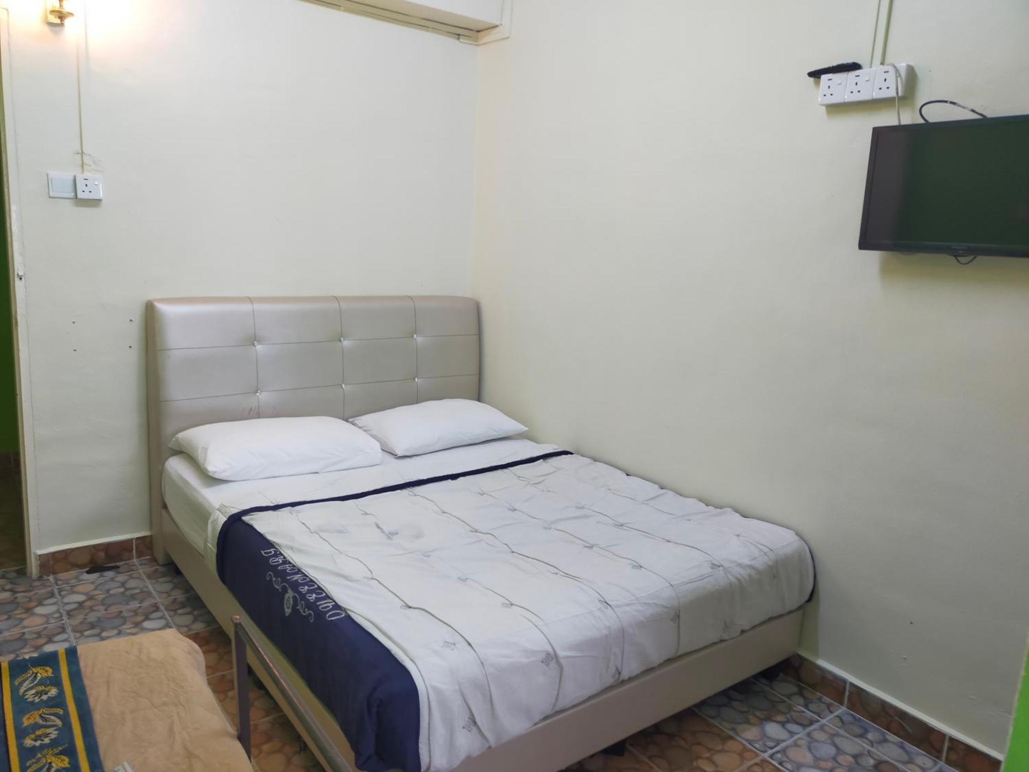 Netasha Holiday Inn Tanah Rata Esterno foto