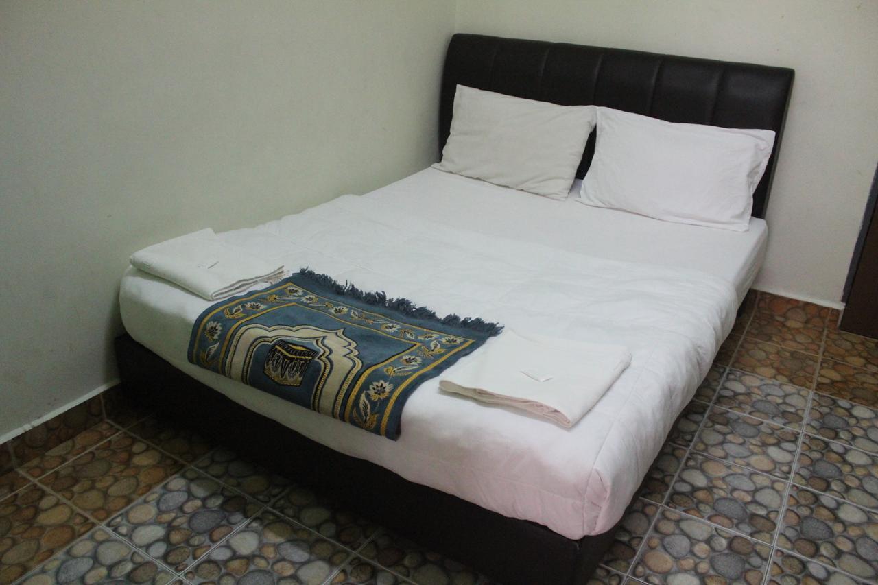Netasha Holiday Inn Tanah Rata Esterno foto